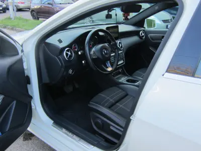 Mercedes-Benz A 180 2016 (miniatűr)