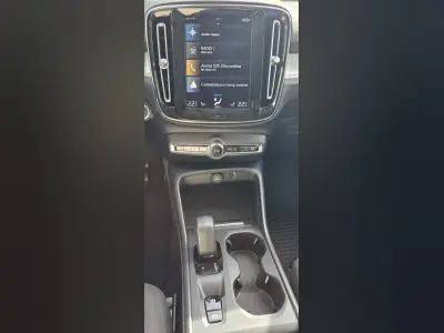 Volvo XC40 2022 (miniatűr)