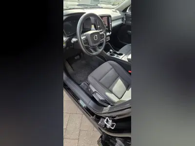 Volvo XC40 2022 (miniatűr)