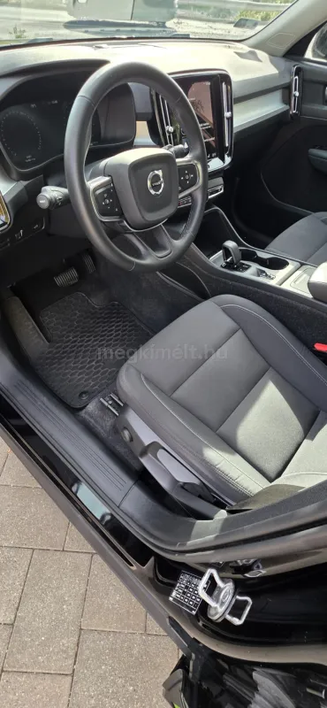 Volvo XC40 2022