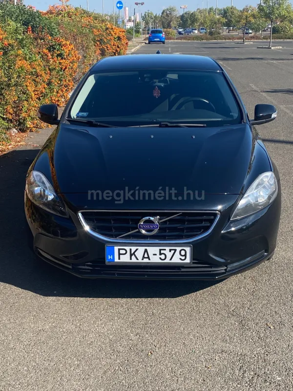 Volvo V40 2015