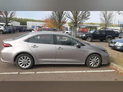 Toyota Corolla 2019 (miniatűr)