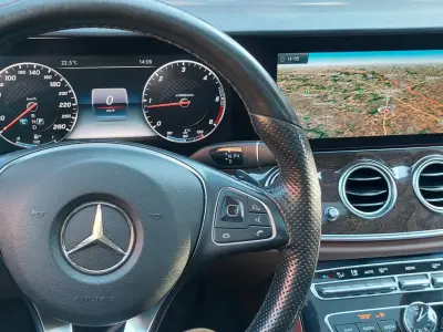 Mercedes-Benz E 220 2017 (miniatűr)