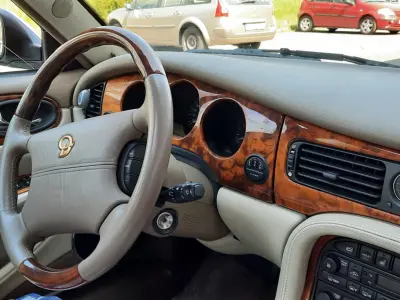 Jaguar Daimler 2000 (miniatűr)