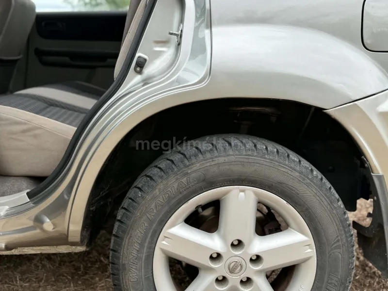 Nissan X-Trail 2004