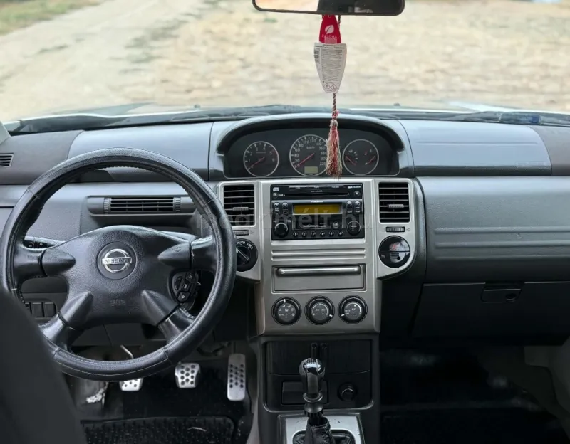 Nissan X-Trail 2004