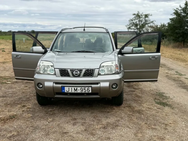 Nissan X-Trail 2004
