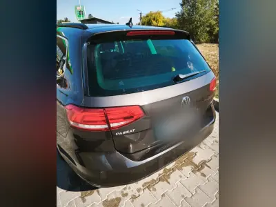 Volkswagen Passat Variant 2018 (miniatűr)
