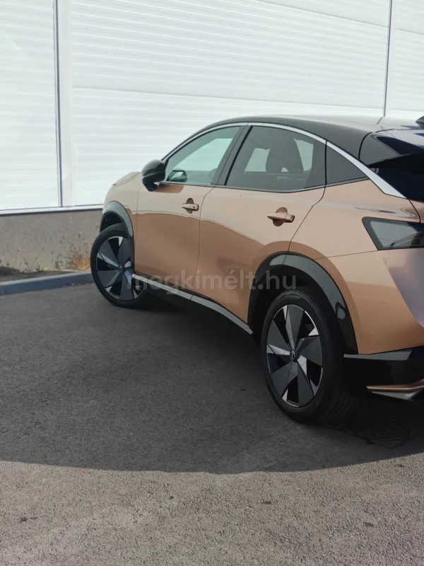 Nissan Ariya 2025