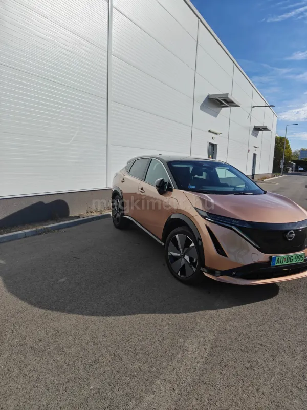 Nissan Ariya 2025