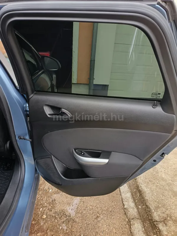 Opel Astra 2010