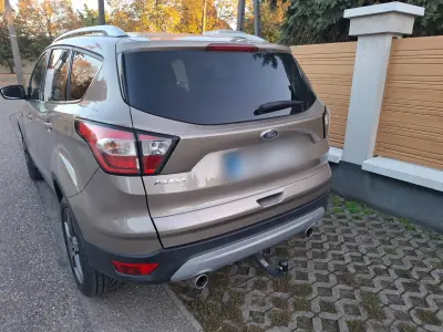 Ford Kuga 2019 (miniatűr)