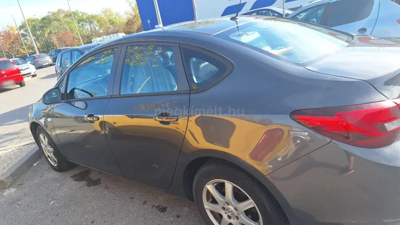 Opel Astra 2016