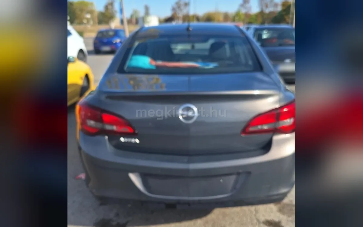Opel Astra 2016