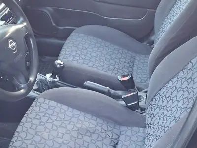 Opel Astra 2000 (miniatűr)