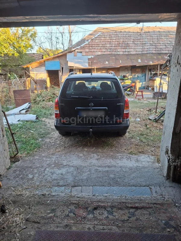 Opel Astra 2000