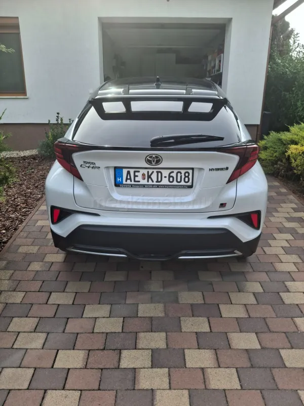 Toyota C-HR 2023