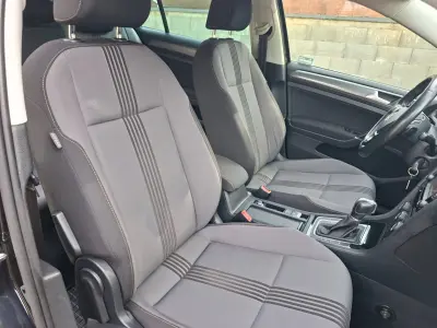 Volkswagen Golf 2016 (miniatűr)
