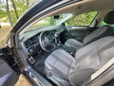 Volkswagen Golf 2016 (miniatűr)