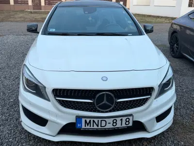 Mercedes-Benz CLA 220 2013