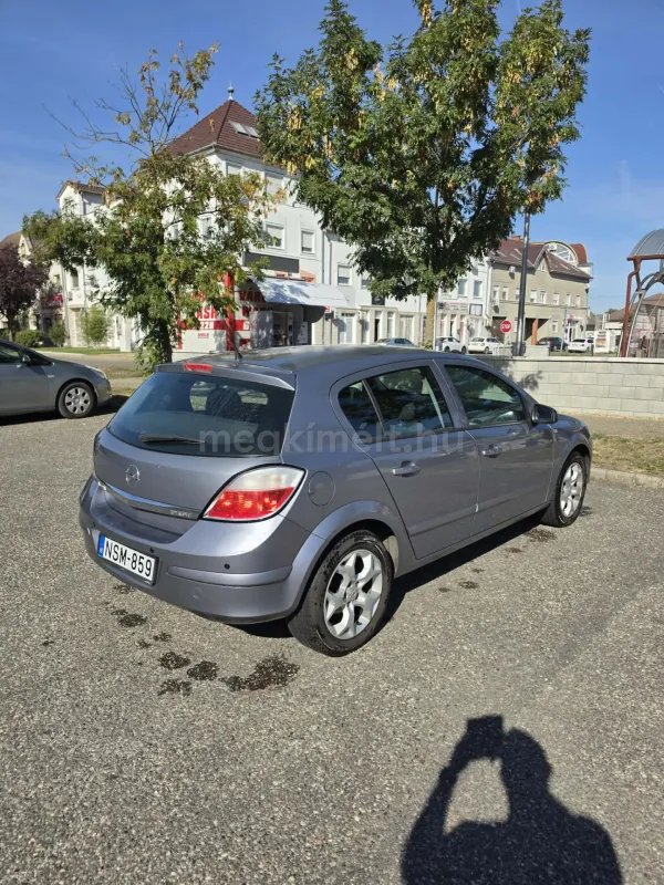 Opel Astra 2006