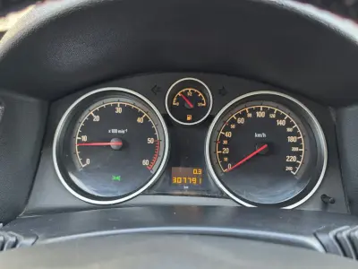 Opel Astra 2006 (miniatűr)