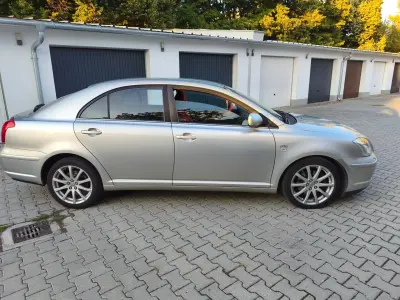 Toyota Avensis 2004 (miniatűr)