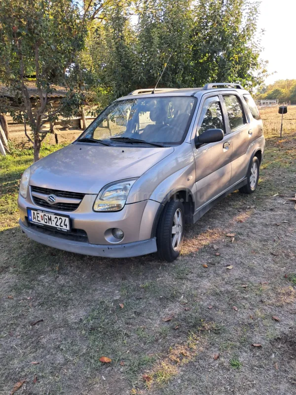 Suzuki Ignis 2004