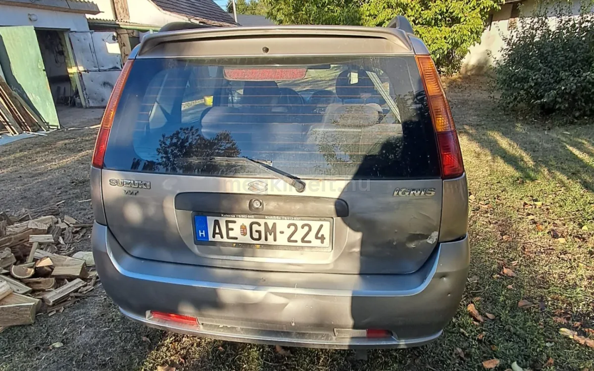 Suzuki Ignis 2004