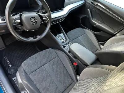 Skoda Octavia 2023 (miniatűr)