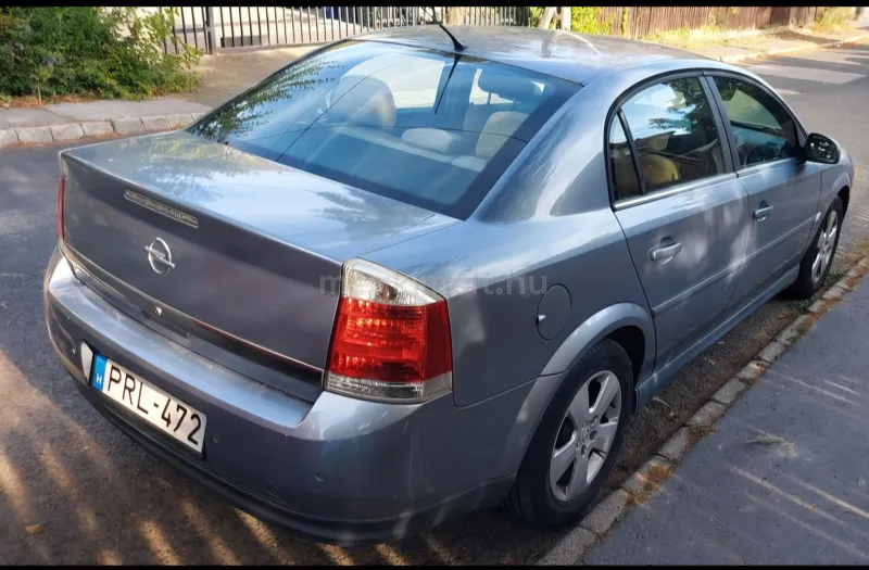 Opel Vectra 2004
