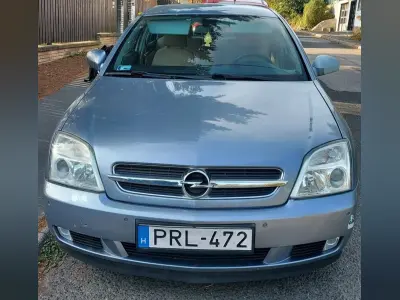 Opel Vectra 2004 (miniatűr)