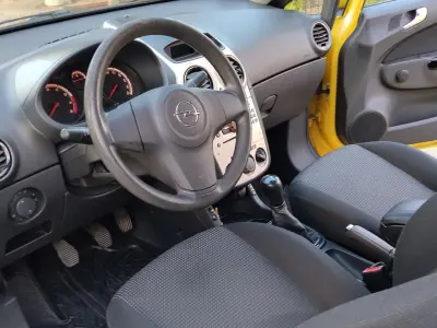 Opel Corsa 2009 (miniatűr)