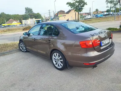 Volkswagen Jetta 2013 (miniatűr)
