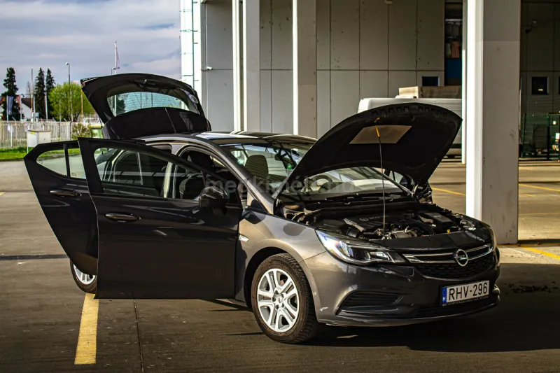 Opel Astra 2016