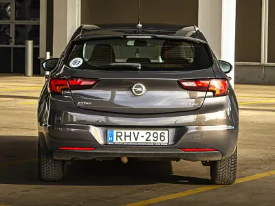 Opel Astra 2016 (miniatűr)
