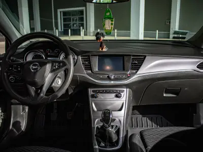 Opel Astra 2016 (miniatűr)
