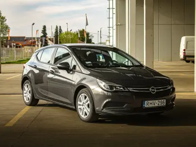 Opel Astra 2016