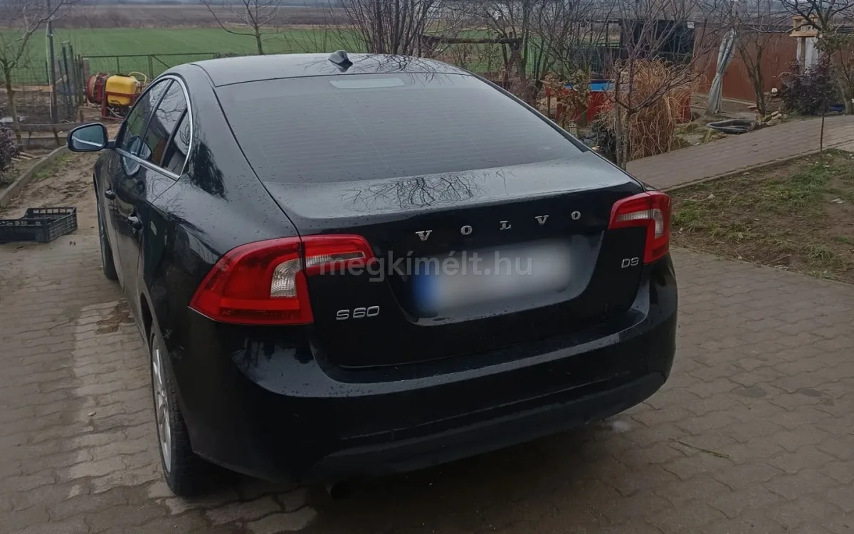 Volvo S60 2011