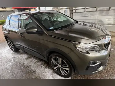 Peugeot 3008 2019 (miniatűr)