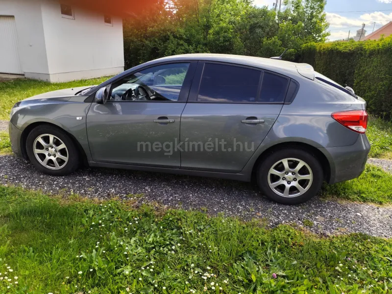 Chevrolet Cruze 2013