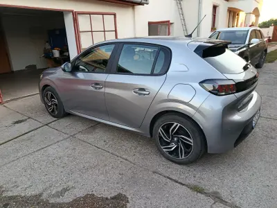 Peugeot 208 2019
