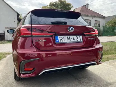 Lexus CT 200h 2018 (miniatűr)