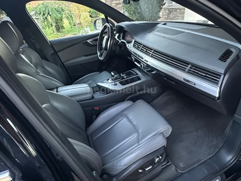 Audi Q7 2016