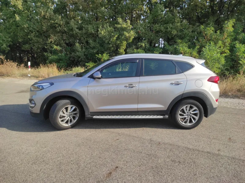 Hyundai TUCSON 2016