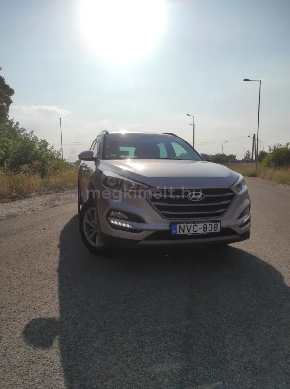 Hyundai TUCSON 2016