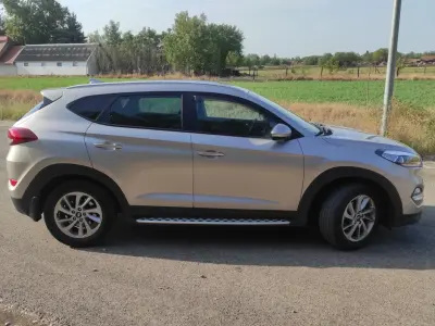 Hyundai TUCSON 2016 (miniatűr)