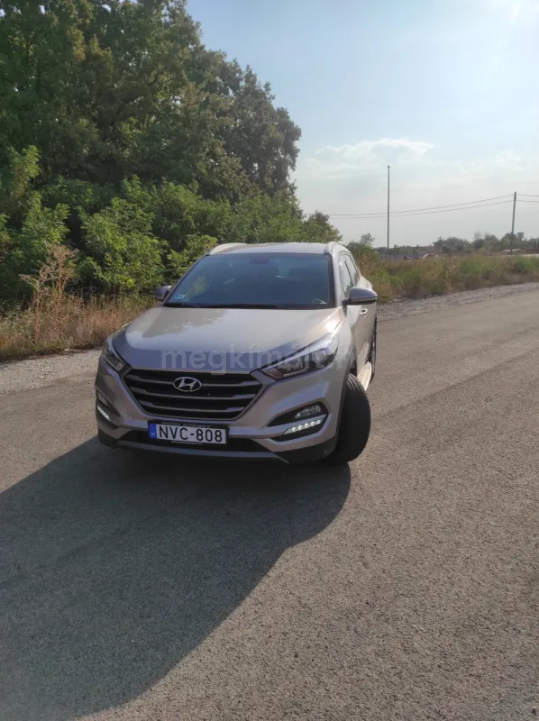 Hyundai TUCSON 2016