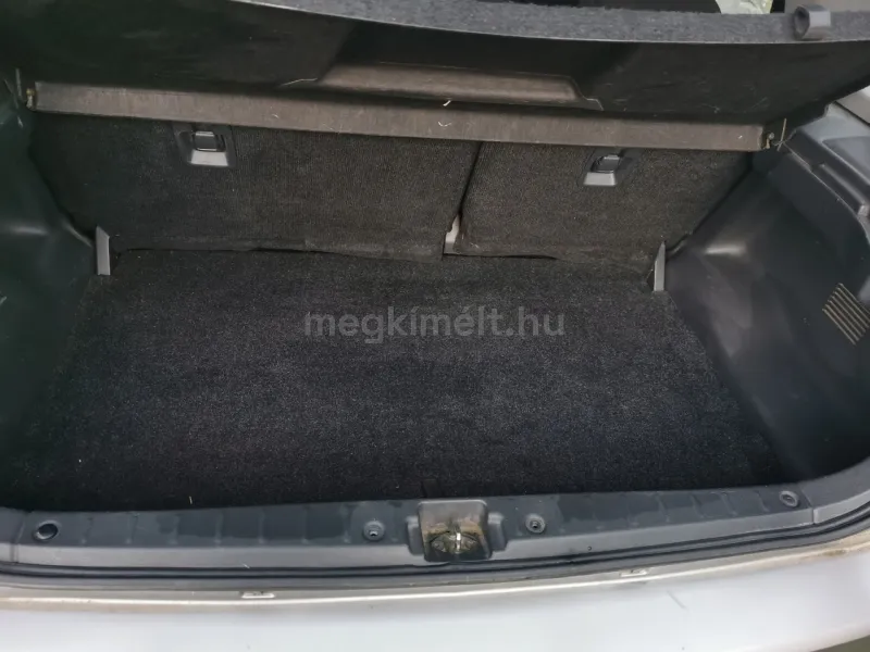 Suzuki Ignis 2004