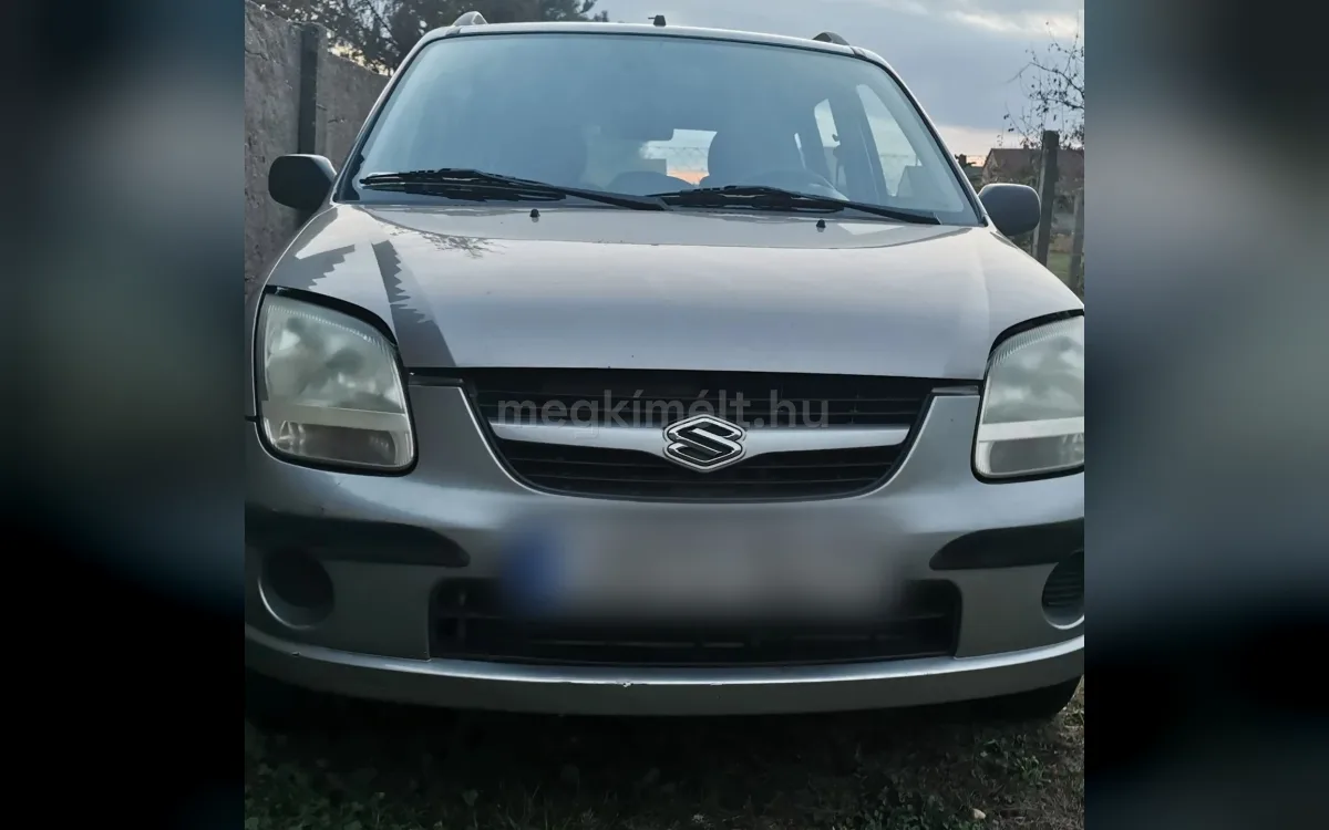 Suzuki Ignis 2004